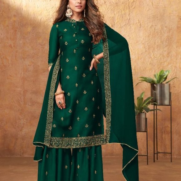 Stunning Sharara Dress on advance order 100% Original product - Picture 3 of 6